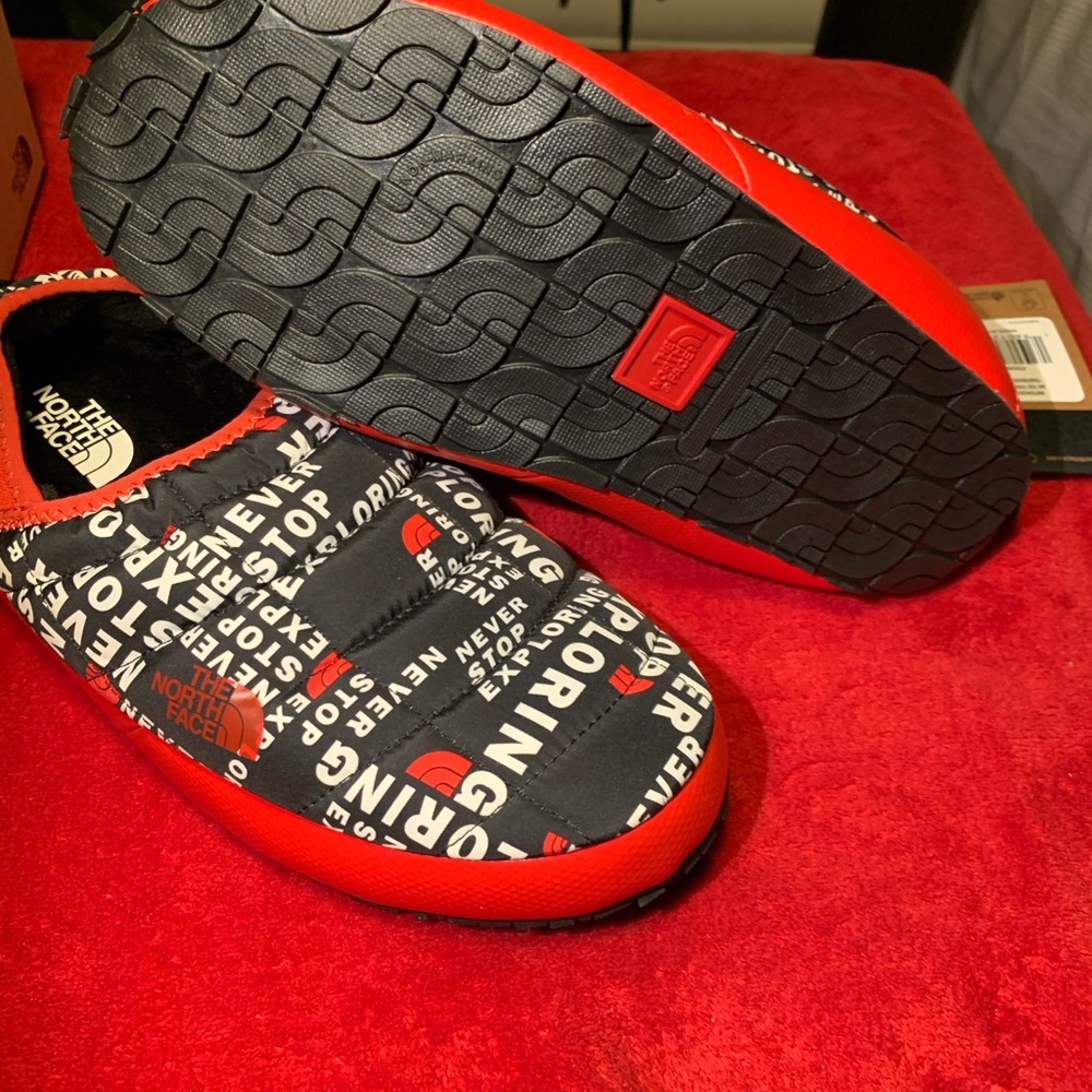 The North Face Red and Black Slippers